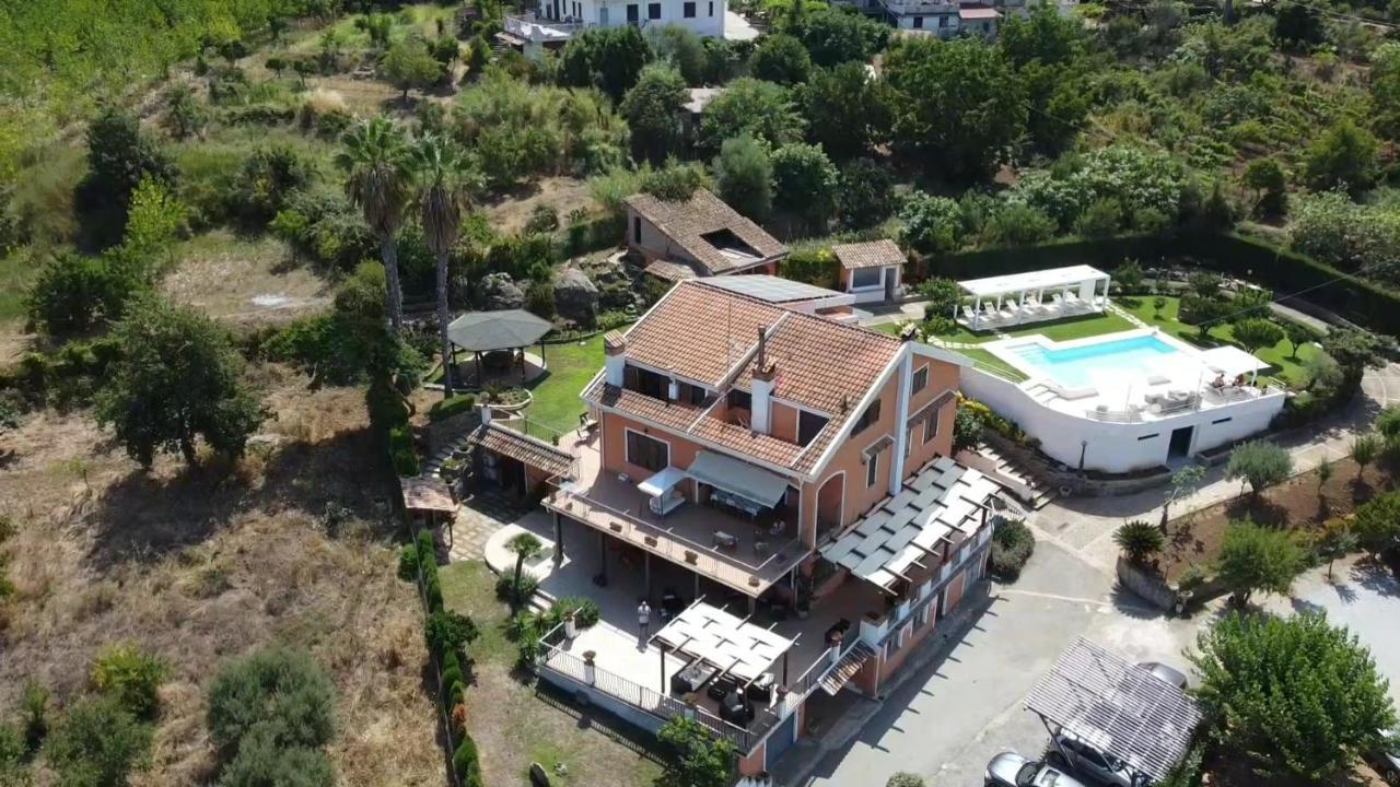 فيبو فالينتيا Villa Zufro المظهر الخارجي الصورة