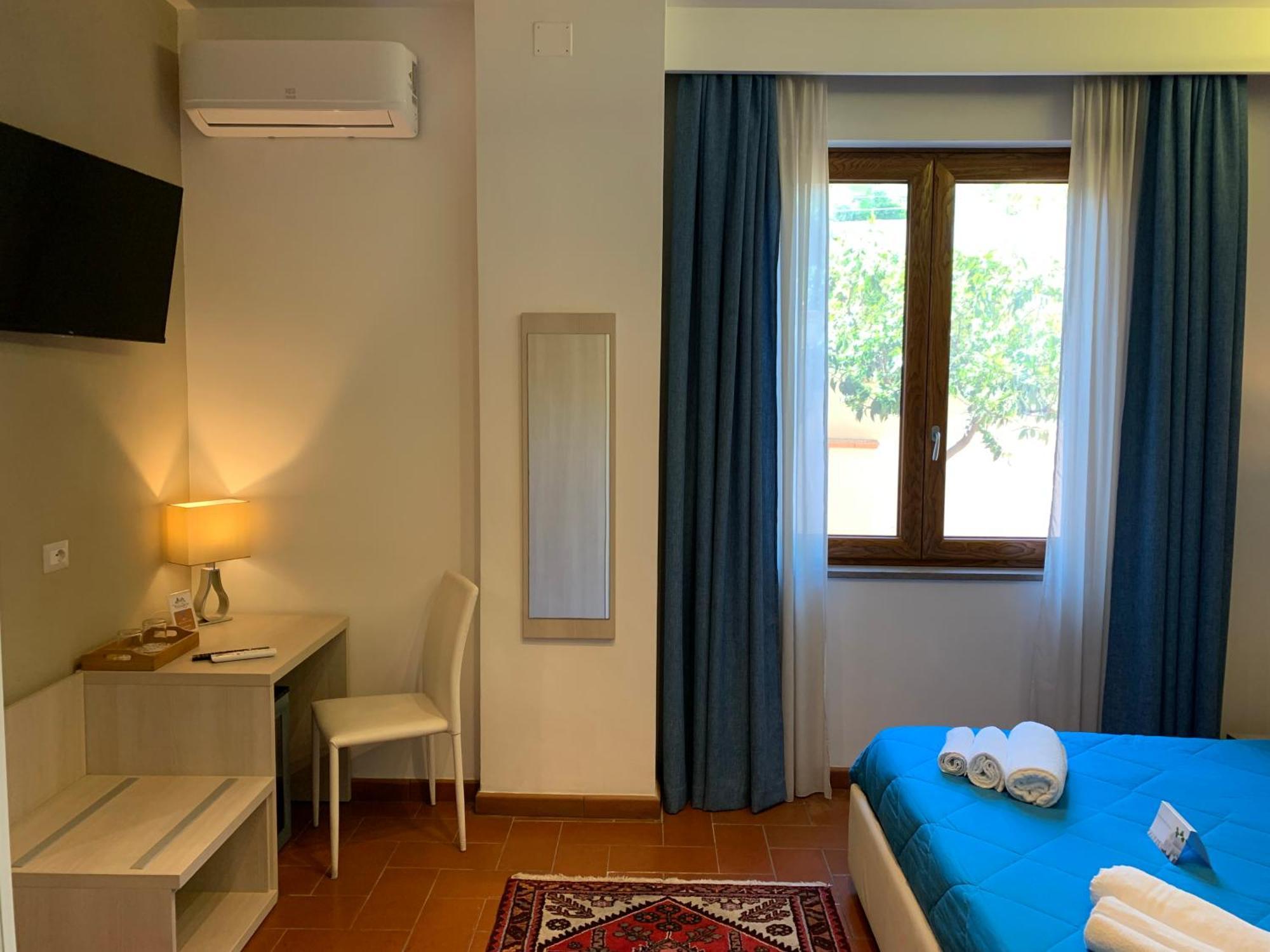 فيبو فالينتيا Villa Zufro المظهر الخارجي الصورة