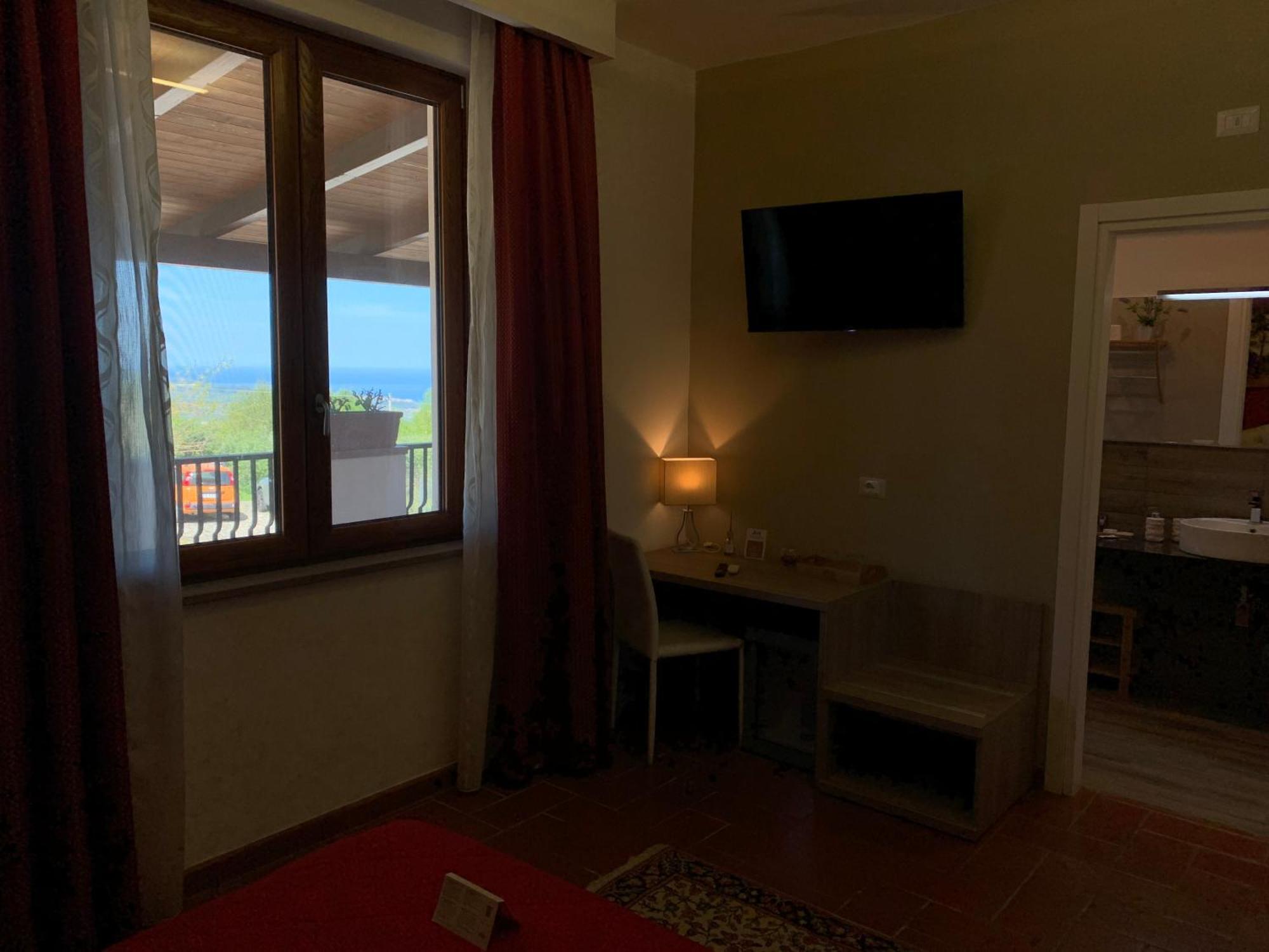 فيبو فالينتيا Villa Zufro المظهر الخارجي الصورة
