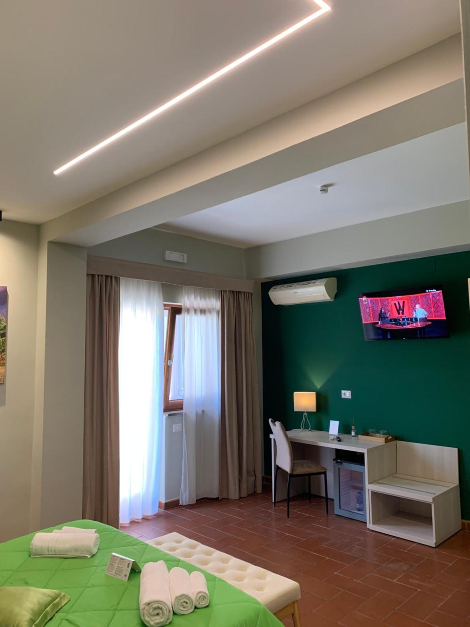 فيبو فالينتيا Villa Zufro المظهر الخارجي الصورة